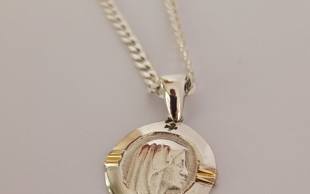 Virgen María