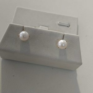 Perlas naturales de río con 4 grifas | oro 10k |