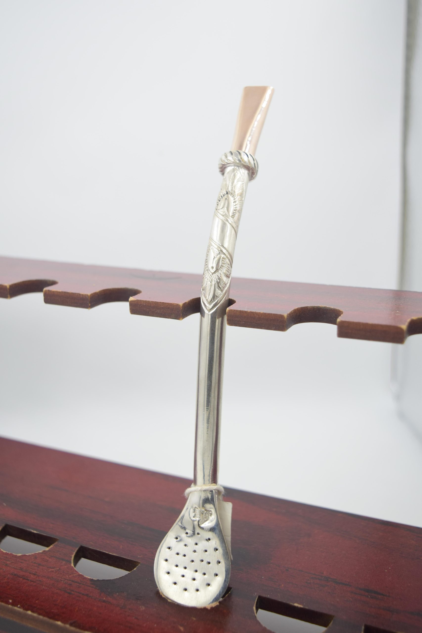 BOMBILLA DE PLATA CON BOQUILLA DE ORO
