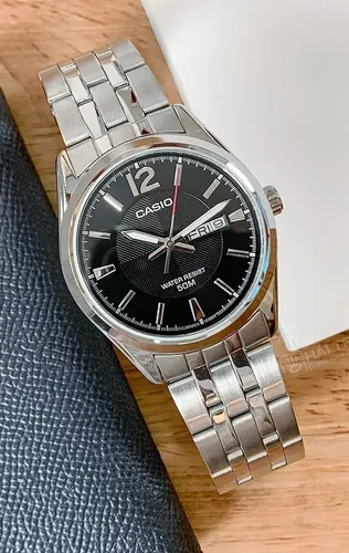 RELOJ CASIO LTP 1335D - Imagen 3
