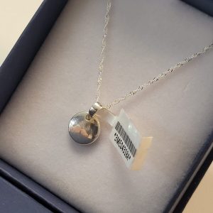 Conjunto cadena fina y medalla